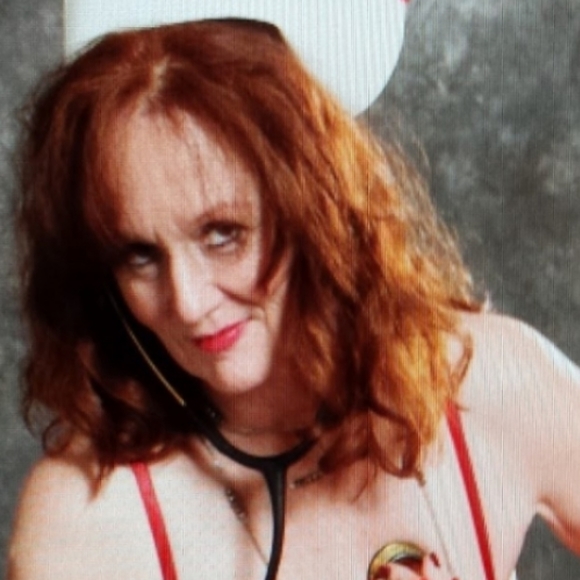 Meet your Posher, Carol - Picture 6 of 7